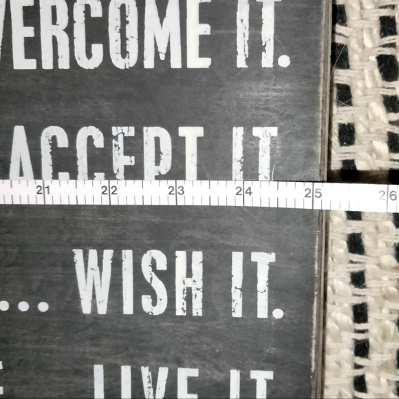 Box Sign Large - Picture 2 of 3